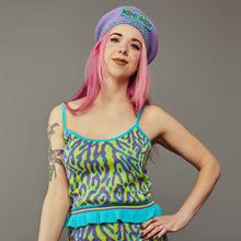 Load image into Gallery viewer, TRIBE O LIGHT CURLY KNIT SINGLET