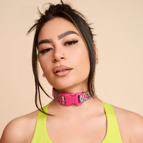 NEON FLUX CHOKER