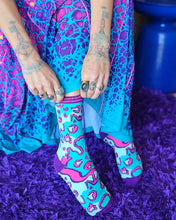 Load image into Gallery viewer, POWER POSITIVITY SOCKS